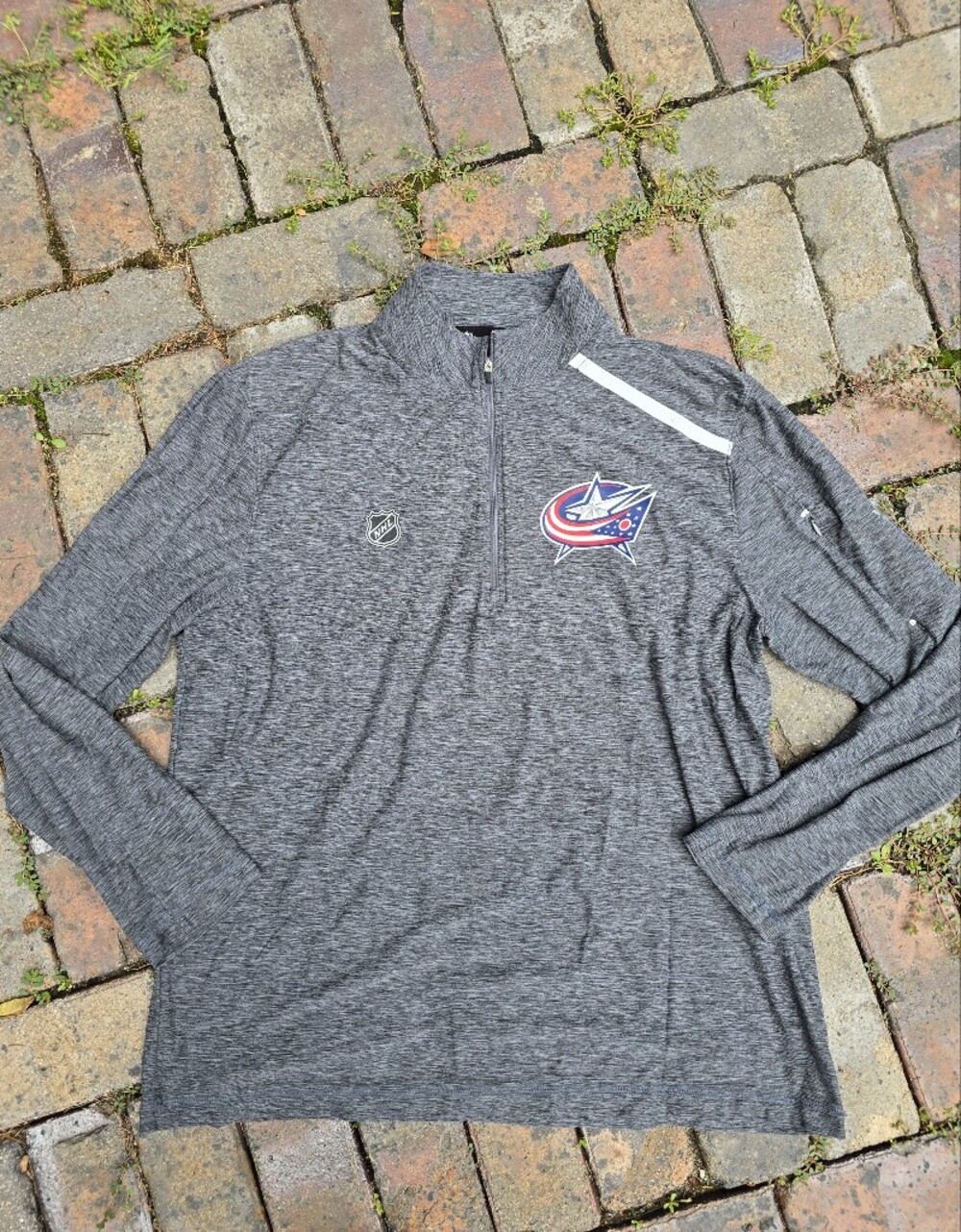 Fanatics Gray Heather Quarter-Zip Pullover with Team Crest